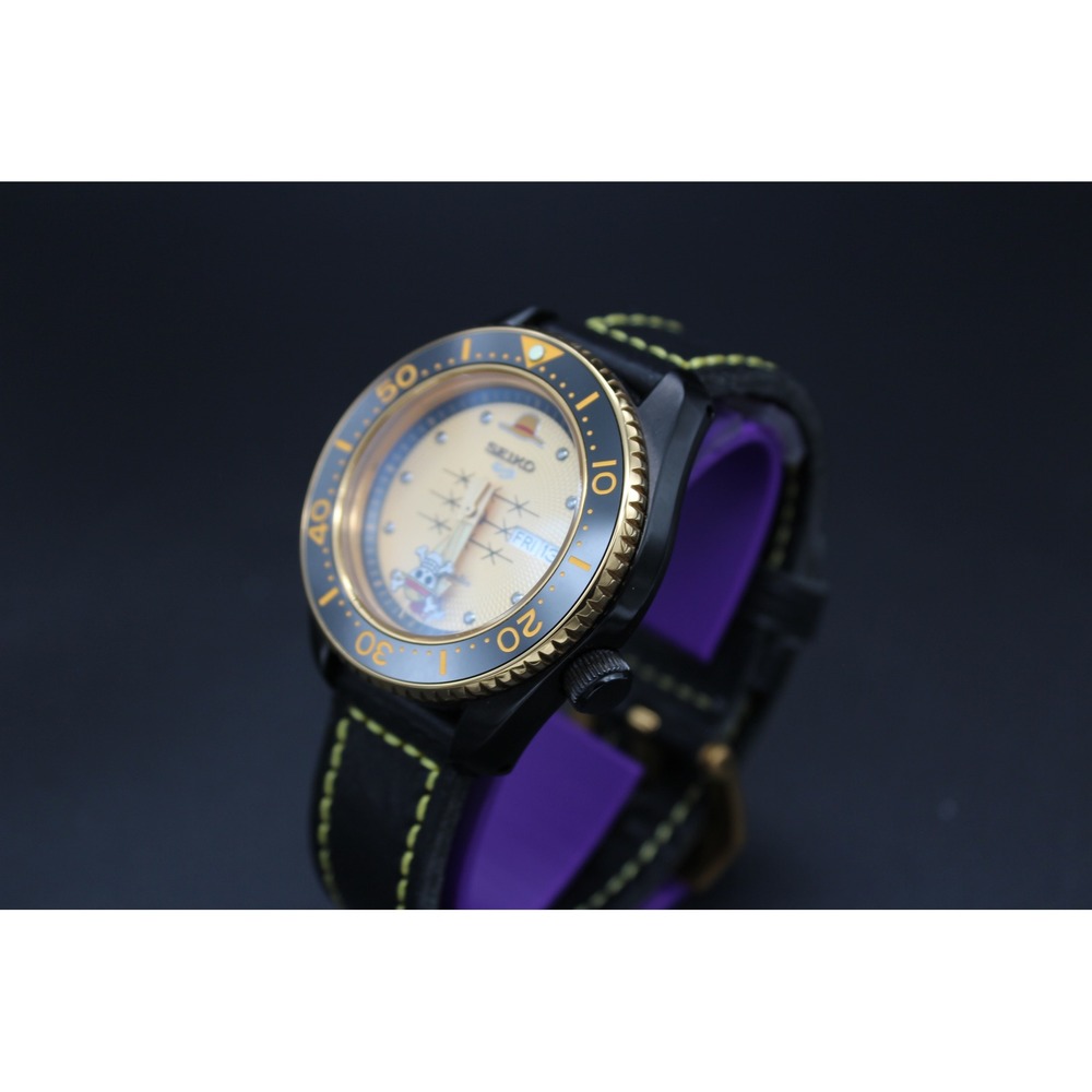 Custom‎ NH36 Automatic Diver Mod4Thai Luffy Themed Watch Black PVD Gold Accents